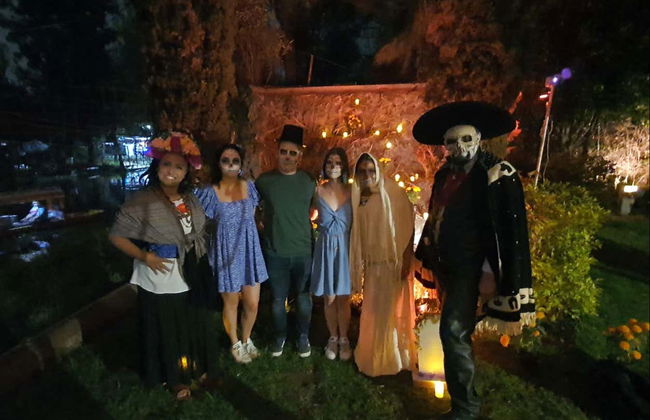 Tour del Día de Muertos por Xochimilco con cena - Foto 7