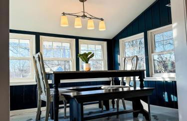 CRAFTSMAN UPSTAIRS with impressive attic! - Foto 7