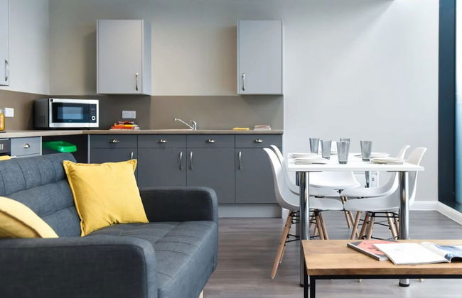 Student Only St David's - Photo 11