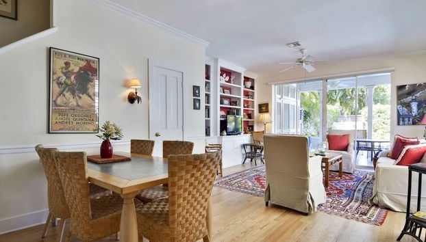 Tropical Dreaming by Avantstay 4 Blks to Beach Private Pool - Foto 5, Habitación