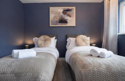 Dawley ProStay – Parking + Fast WiFi - Photo 18