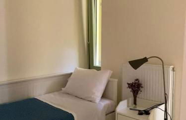 Διαμέρισμα σε ανακαινισμένο αρχοντικό 19ου αιώνα, κέντρο Μύρινας - Photo 22