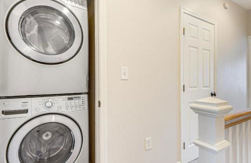 Walkable Baltimore Rowhouse with Fenced-In Patio! - Foto 22