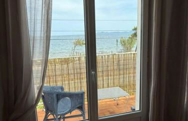 Chez Jo Duplex Terrasse vue mer Hyères - Foto 5