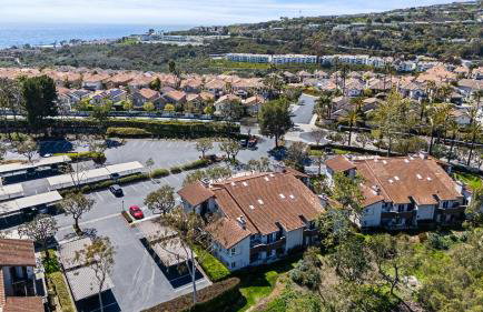 Close to Beach w Patio Resort Amenities The Point at Corniche by AvantStay STR16-0458 - Foto 80