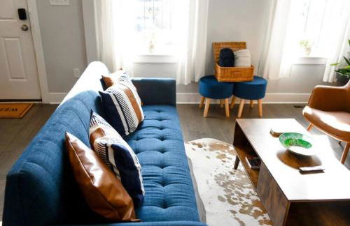 HostWise Stays - The Alpine - Family Friendly, Great Area, 3BR Home - Foto 28