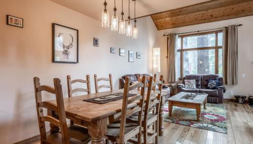 Updated 2 Bedroom and Loft 2 Full Bathroom Woodlands #51Just Steps to Shuttle Close to Golf Course - Foto 4