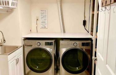 Scenic Views & River Access, Cozy River Home - Foto 47