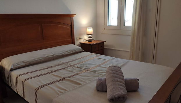 Apartment In Complex Don Paco - On Front Line Of The Beach - Foto 4, Habitación