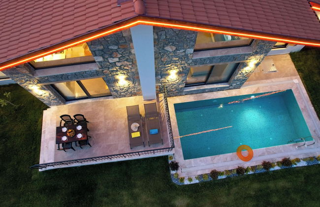 Yaka Esinti Villa - Photo 55