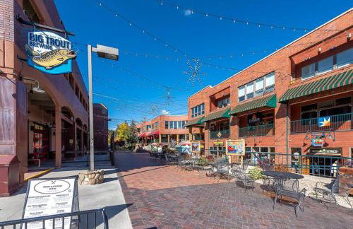 Great Location! Downtown WP with Hot Tub! Sleeps 6! - Foto 28