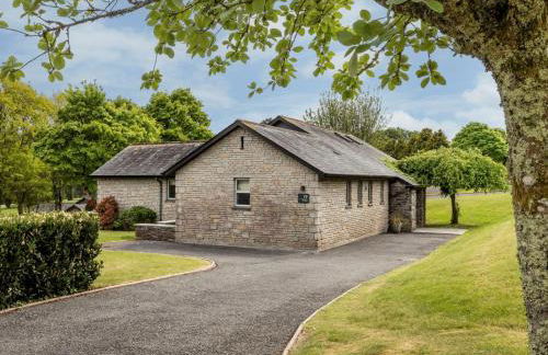 3 Bed in Saltash oc-87711 - Photo 2