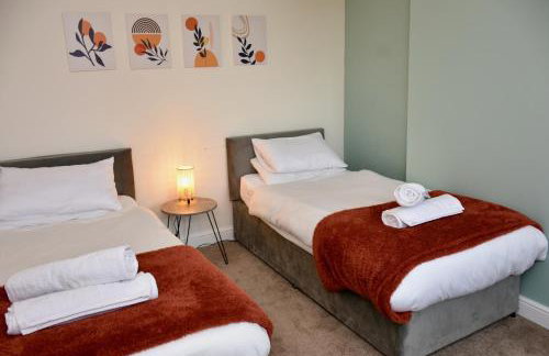 Cosy yet spacious, 3BR, Parking, Village Location - Foto 2