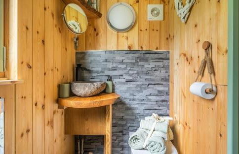 Cozy Cobblers Cabin - Photo 23