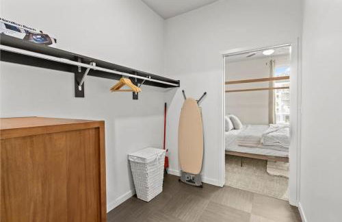 Pinnacle Heights 2Bdrm 3rd flr Near Walmart Amp Pool Fitness Center Yoga Studio Dog Spa - Foto 29