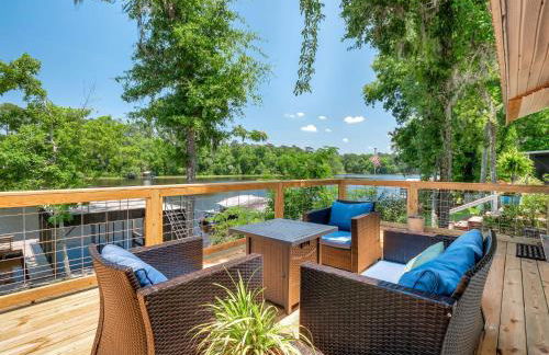 Waterfront on Lake Talquin - Near FSU - Stunning Views - 2 Story Deck - Fire Pit - Fast 1000 mbps Internet - 3 min from Boat Ramp - Foto 23