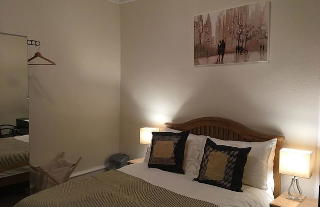 Union Apartments - Photo 5