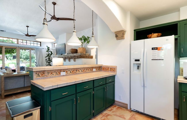 LUX - Historic Tennis Club Enclave - King Beds - Foto 24