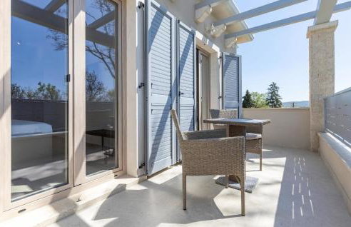 Beautiful Home In Nedescina With Wifi - Foto 18