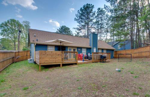 4 Mi to Airport: Atlanta Home w/ Deck & Hot Tub - Foto 30