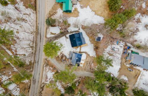 Thomas Trail - Game Room, Fire Pit, 1 min to Ski Mountain & Shared Beach! - Foto 56