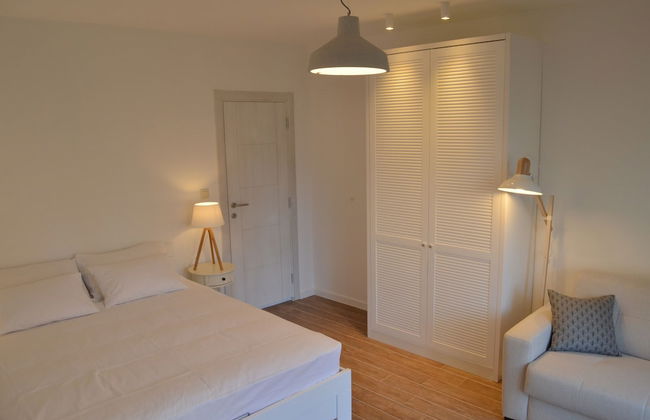 Casablanca Apartments - Photo 2