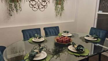 Maleficent's Disney's Jungle VR Retreat - Foto 4