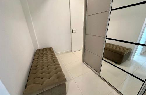 Residencial Ilha do Arvoredo - Praia de 4 Ilhas, próximo ao mar. - Photo 25