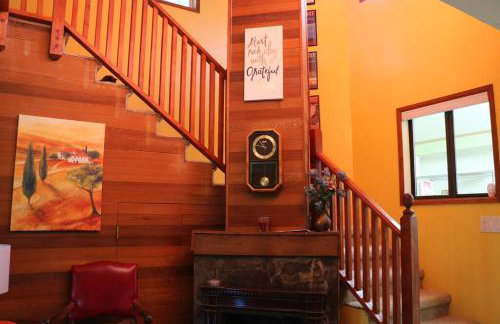 Whitaker 5 bdrm Daily-Weekly-Monthly - Photo 2