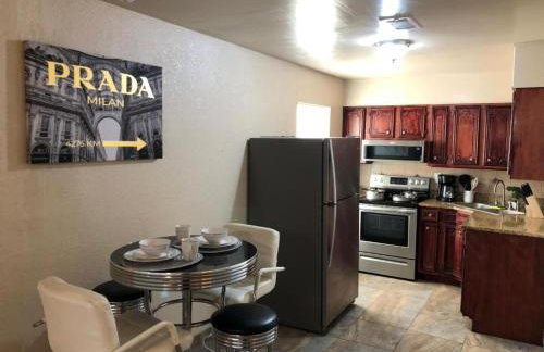 The Rustic @ Paseo de Encinal Drive - Foto 11