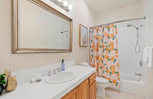 Point Loma Cozy Retreat - Spa l AC l Parking - Foto 22