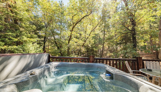 Bearfoot Bungalow - Premium and spacious home close to the National Forest and The Village! - Foto 2, Imagen principal