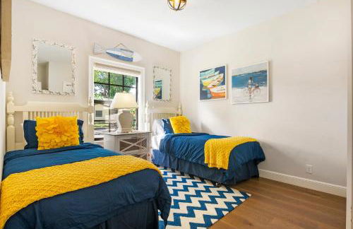 Spanish 4BR Compound w Casita & Private Yard - Foto 10