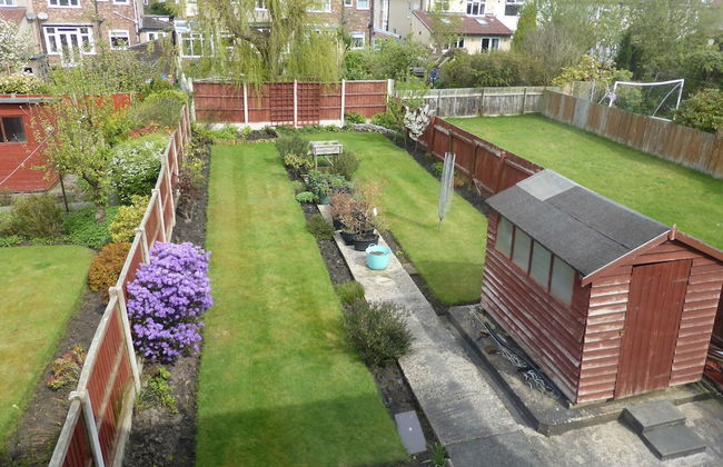 Strawberry Field House - Photo 14