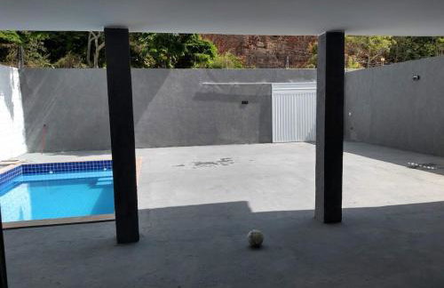 Linda casa com piscina - Foto 12