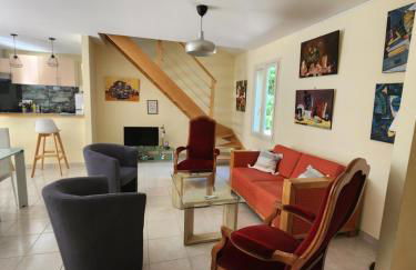 Gîte Le Petit Bois, près de Rocamadour, Padirac - Foto 2