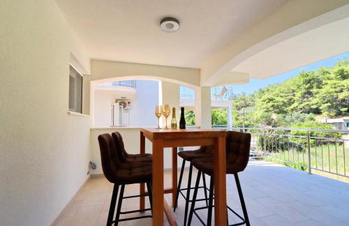 Villa Green Bay Apartments - Photo 63