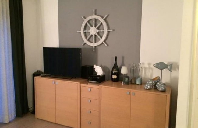 Bungalow in Breskens Near the Beach - Photo 10