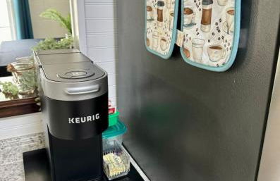 3 Min Walk to Starbucks. Pet Yes - Photo 2