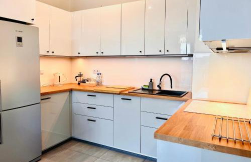 Lux Corner Park przestronne mieszkanie z klimatyzacją i podziemnym garażem - Foto 6