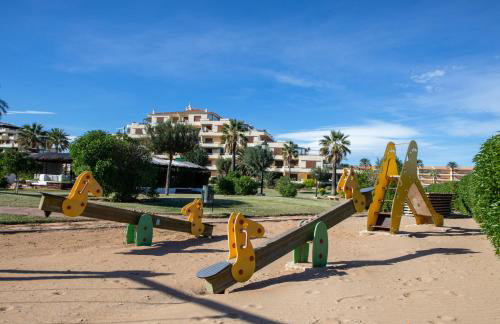 Apartamento Playa Grande Dénia en primera línea de playa con piscina y gran terraza by Family Homes - Foto 25