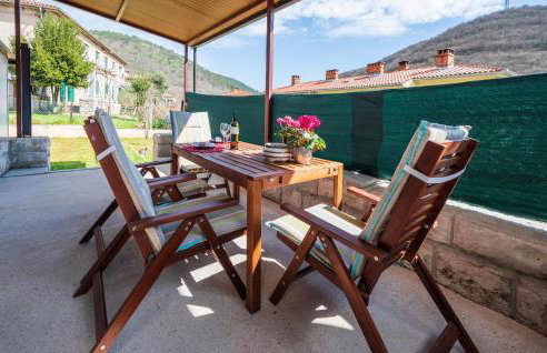 Stunning Apartment In Rasa With Wifi - Foto 2