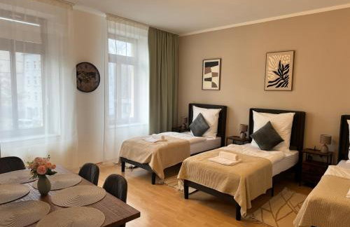 Arminos Large Group Apartment- 3 Zimmer & 2 WCs - Foto 13