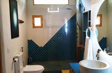 Nature Sanctuary, a semi-detached house on an ecological & sustainable farm - Foto 40