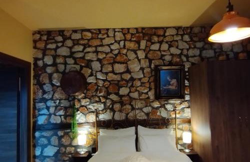 ΒΙΟΚΛΙΜΑΤΙΚΟ ΗΛΙΟΠΕΤΡΟΣΠΙΤΟ στην ΑΡΧΑΙΑ ΒΟΚΕΡΙΑ - Photo 14