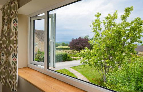 Wychwood Cottage - Foto 10