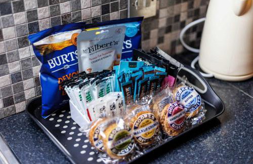 The Gables Penthouse - 15-Minute Walk to Branksome Chine Beach - Photo 28