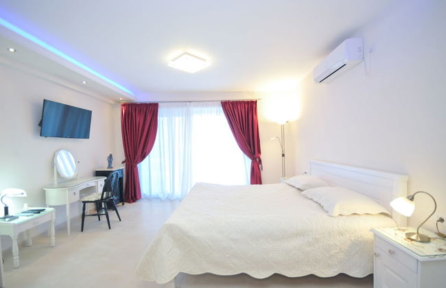 St. George Apartments and Villa with pool - Foto 2