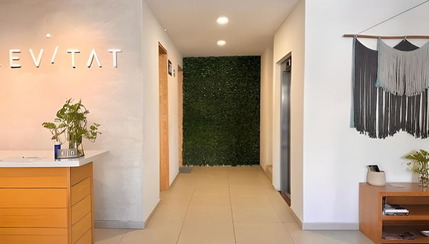 LEVITAT BY ANDIANI TRAVEL - Foto 2, Recepción