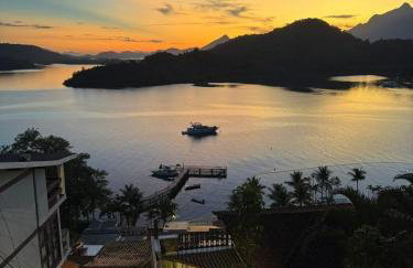 Triplex Aconchegante Praia Privada Angra dos Reis - Foto 1